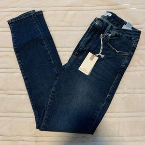 Good American Skinny Jeans